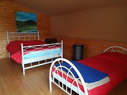 LES TRUFFIERS Cabane