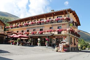 Hôtel du Crêt Rond - Logis