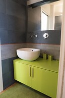 Immerse Yourself in an Idyllic Situation