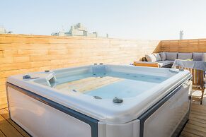 Immerse Yourself in an Idyllic Situation