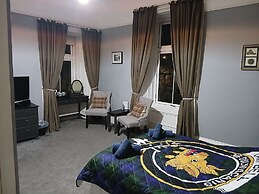 Greenland House B&B