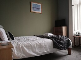 Greenland House B&B