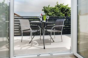 Apartment and Studio Tereza