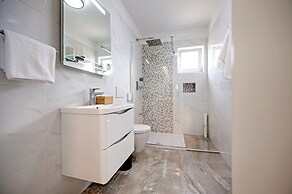 Apartment and Studio Tereza