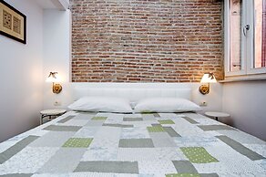 Apartments Casa Roccia Bianca