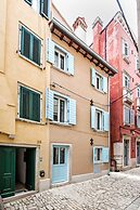 Apartments Casa Roccia Bianca