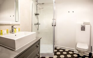 Matisse Bucharest Old Town