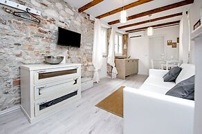 Apartment and Studio CA 3 VIE