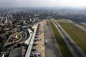 Casa toda no Campo Belo