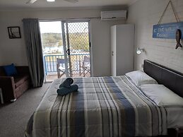 Harrington Village Motel