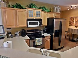 Edgewater Apartment 533