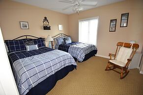 North Tower Apartment 207