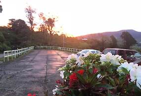 Hortensias Chalets Vara Blanca