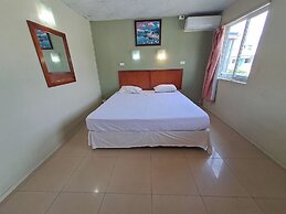 Fun World Plaza Hotel