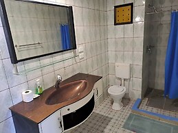 Fun World Plaza Hotel