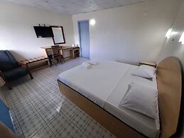 Fun World Plaza Hotel