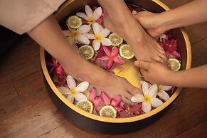 Health Land Resort & Spa