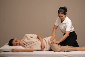 Health Land Resort & Spa