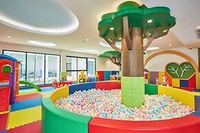 Health Land Resort & Spa