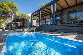 Medora Orbis Mobile Homes & Glamping