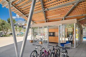 Medora Orbis Mobile Homes & Glamping