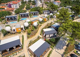 Medora Orbis Mobile Homes & Glamping