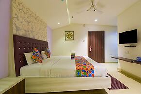 FabHotel Pentagon Airport