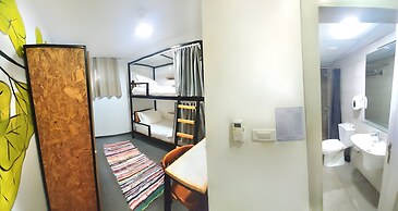 Nomads Hotel - Hostel