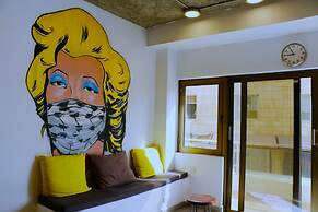 Nomads Hotel - Hostel