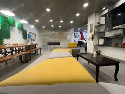 Nomads Hotel - Hostel