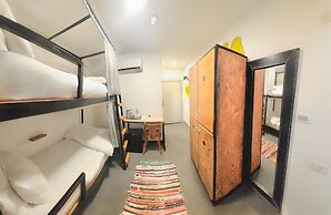 Nomads Hotel - Hostel