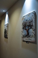 Olivia Rooms Teocrito