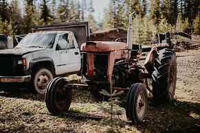 Big Creek Lodge - Working Guest Ranch