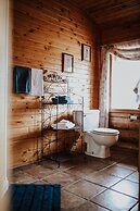 Big Creek Lodge - Working Guest Ranch