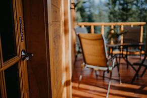 Big Creek Lodge - Working Guest Ranch