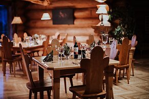 Big Creek Lodge - Working Guest Ranch