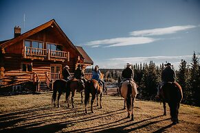 Big Creek Lodge - Working Guest Ranch