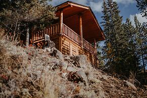 Big Creek Lodge - Working Guest Ranch