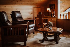 Big Creek Lodge - Working Guest Ranch