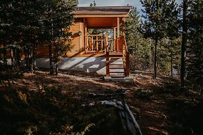 Big Creek Lodge - Working Guest Ranch