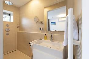 Hotel La Rosa Amsterdam Beach