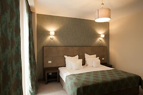 Victoria Bulevard Hotel