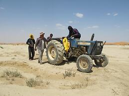 Khamlia Desert Bed & Breakfast