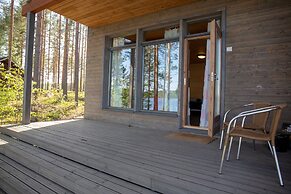 Kuoreksenniemi Villas & Lakehouse