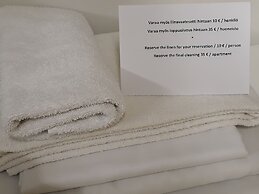 Kuoreksenniemi Villas & Lakehouse