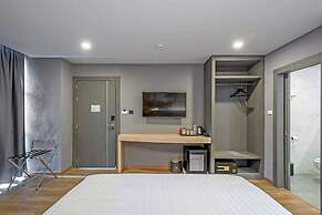 Hyde Park Hotel Bangkok