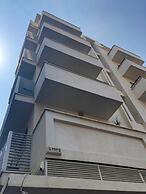 Classic 1BR in City Center near Beach by FeelHome