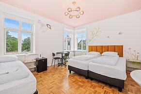 Baldursbrá Guesthouse