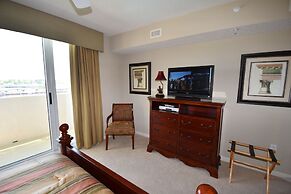 North Tower Apartment 606