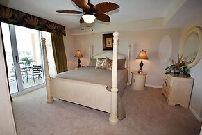 North Tower Apartment 606